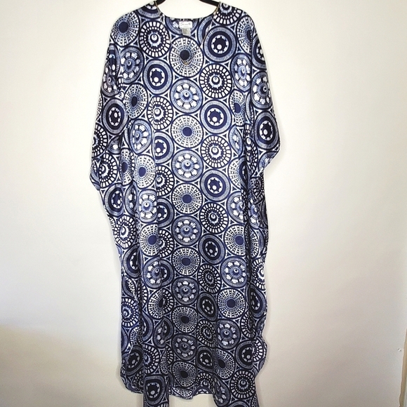 Sante Classics Oversized Maxi Caftan One Size L-1X Satiny Flowy Loungewear - Picture 9 of 10